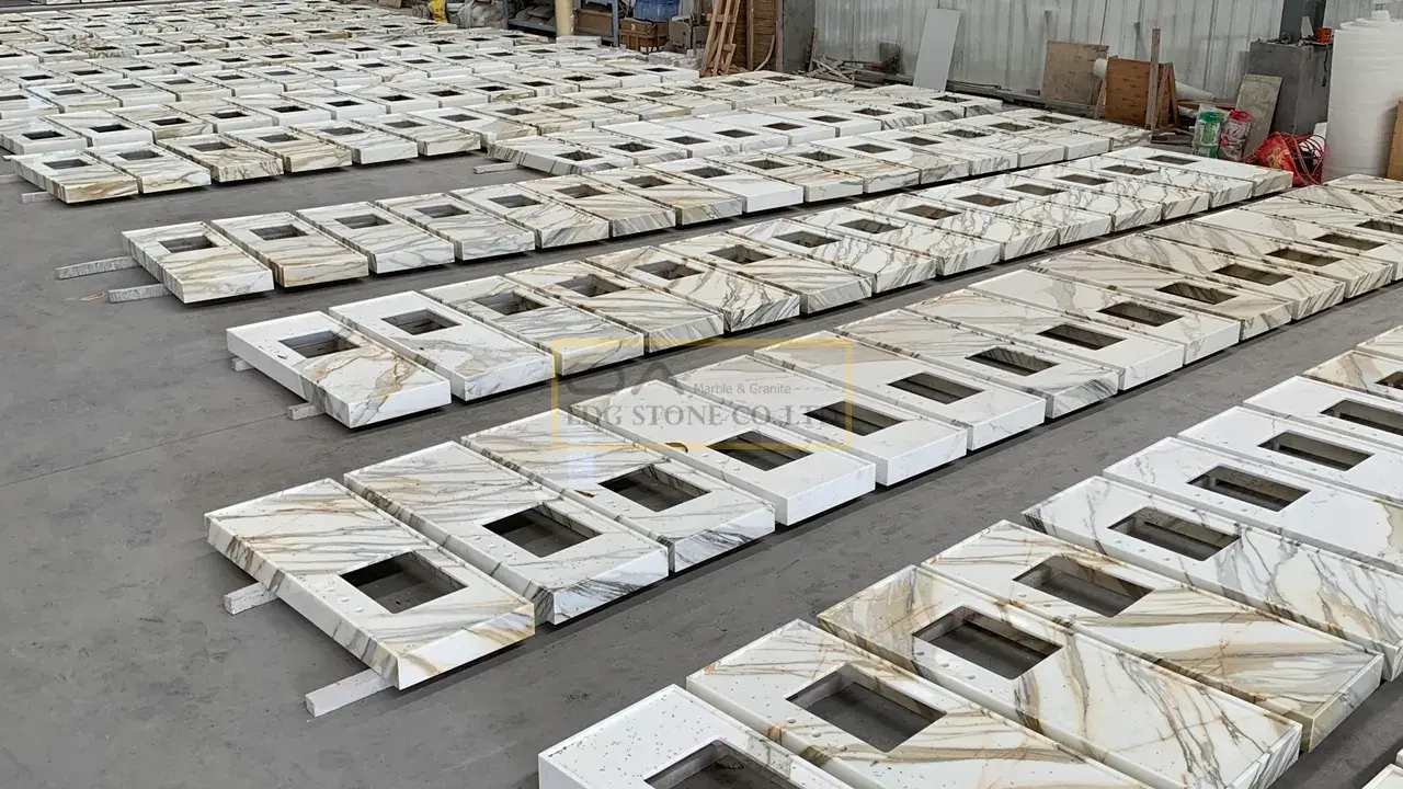 Calacatta Macchia Vecchia Marble
