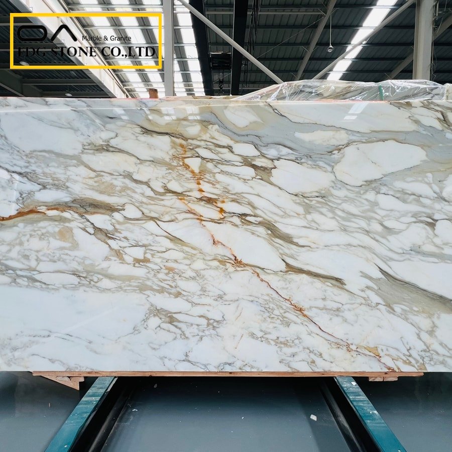Calacatta Borghini Marble Slab