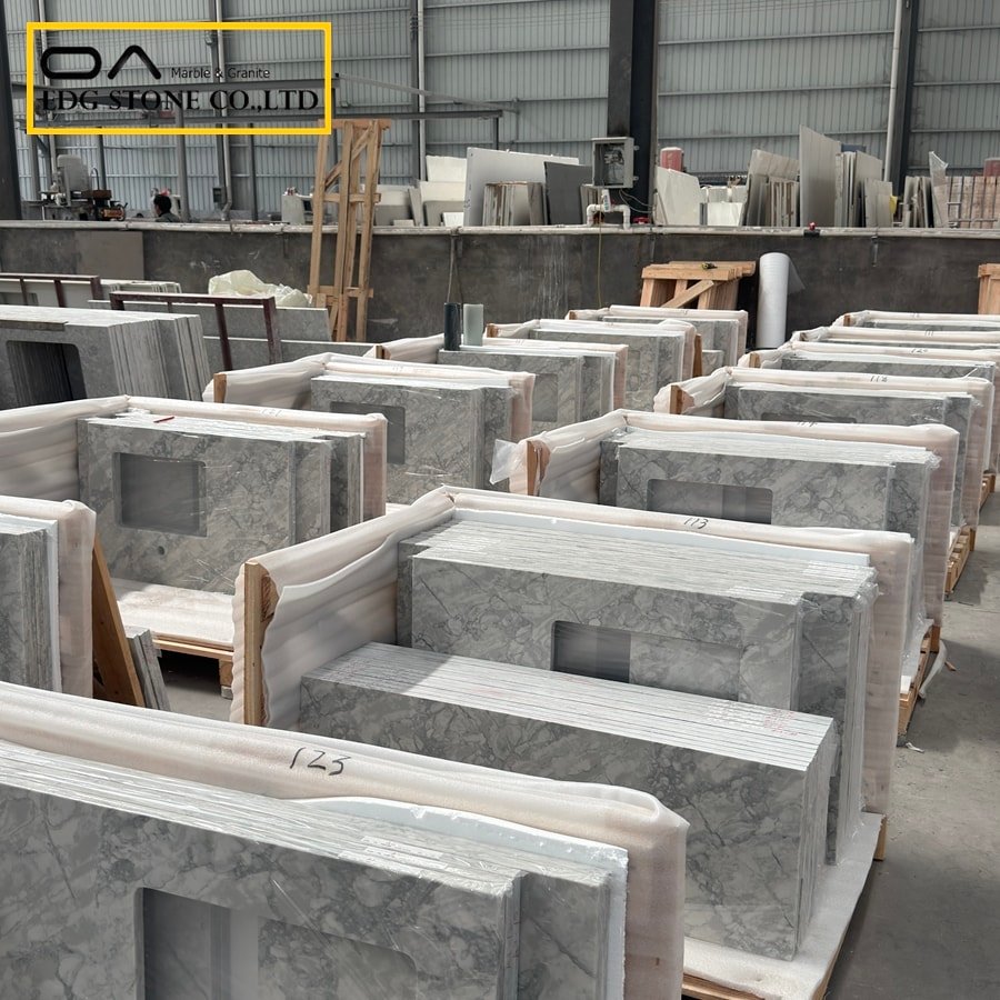 Modern Calacatta Quartz Countertops