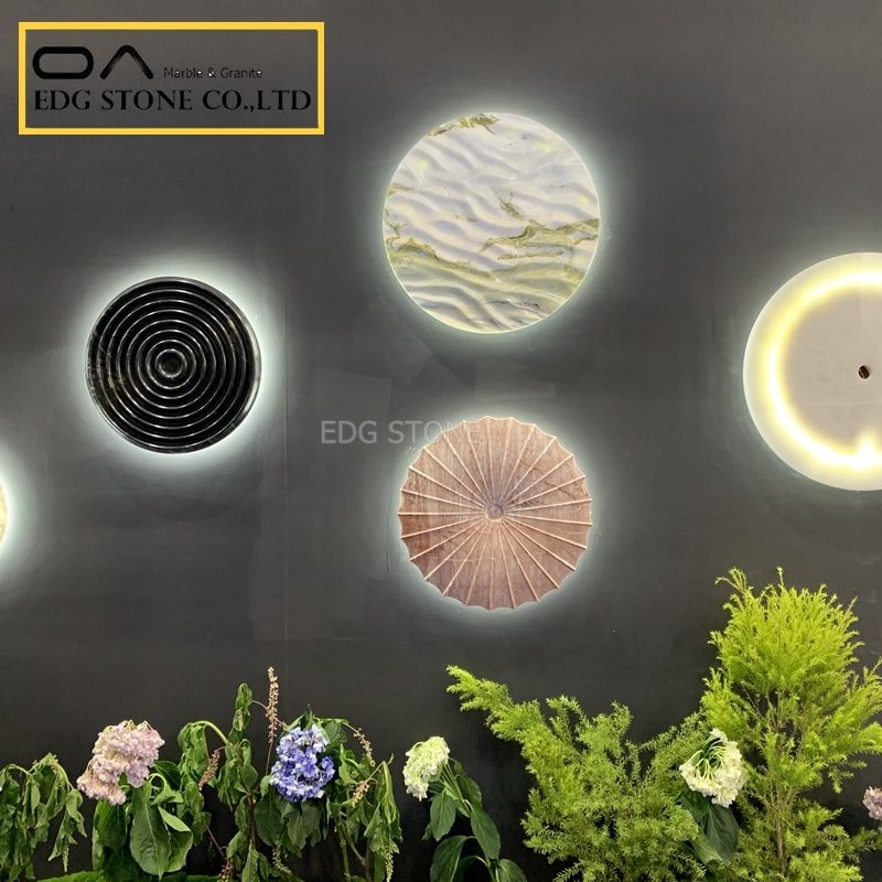 Backlit crystal quartzite