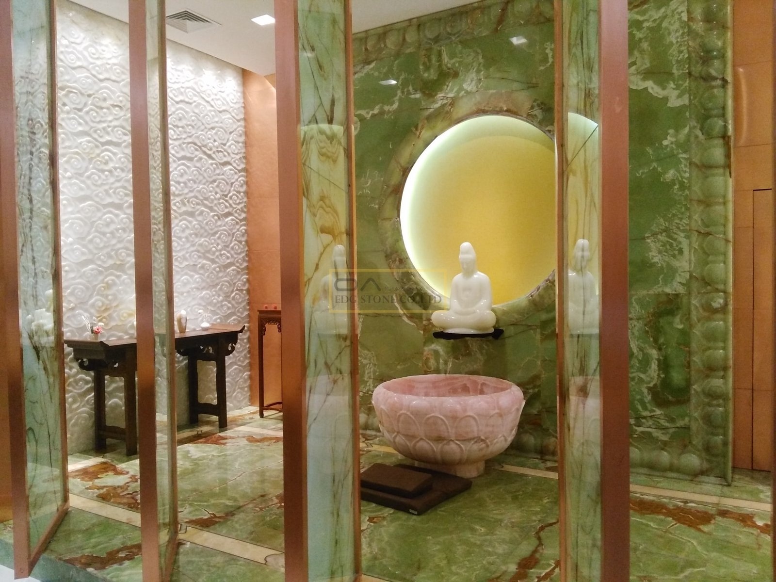 Top 5 Reasons to Choose Onyx Slabs for Your Next Project