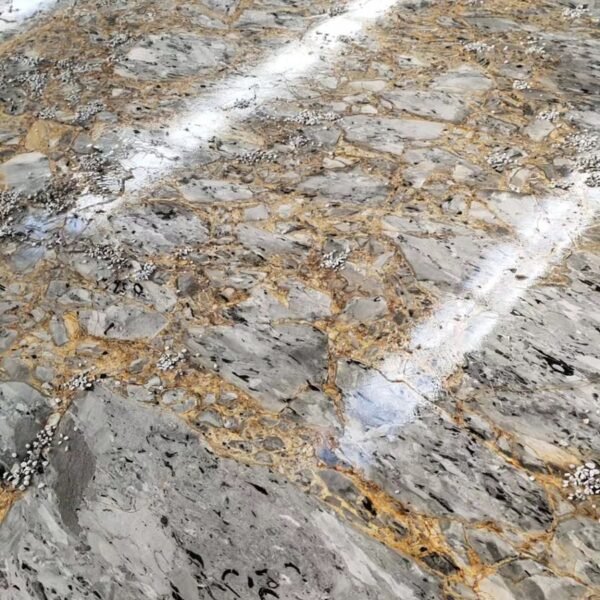 Golden Tundra Spider Marble