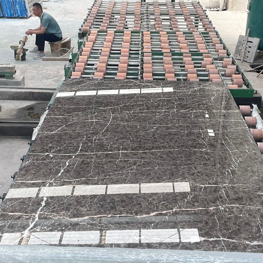 Hang Grey Marble Slabs