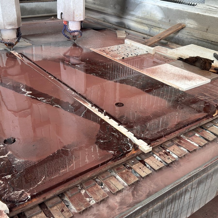 Rosso Levanto marble slab origin Italy quarry Levanto