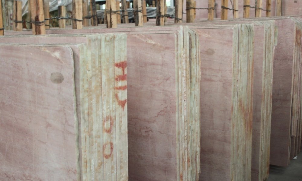 Rosa Aurora pink marble