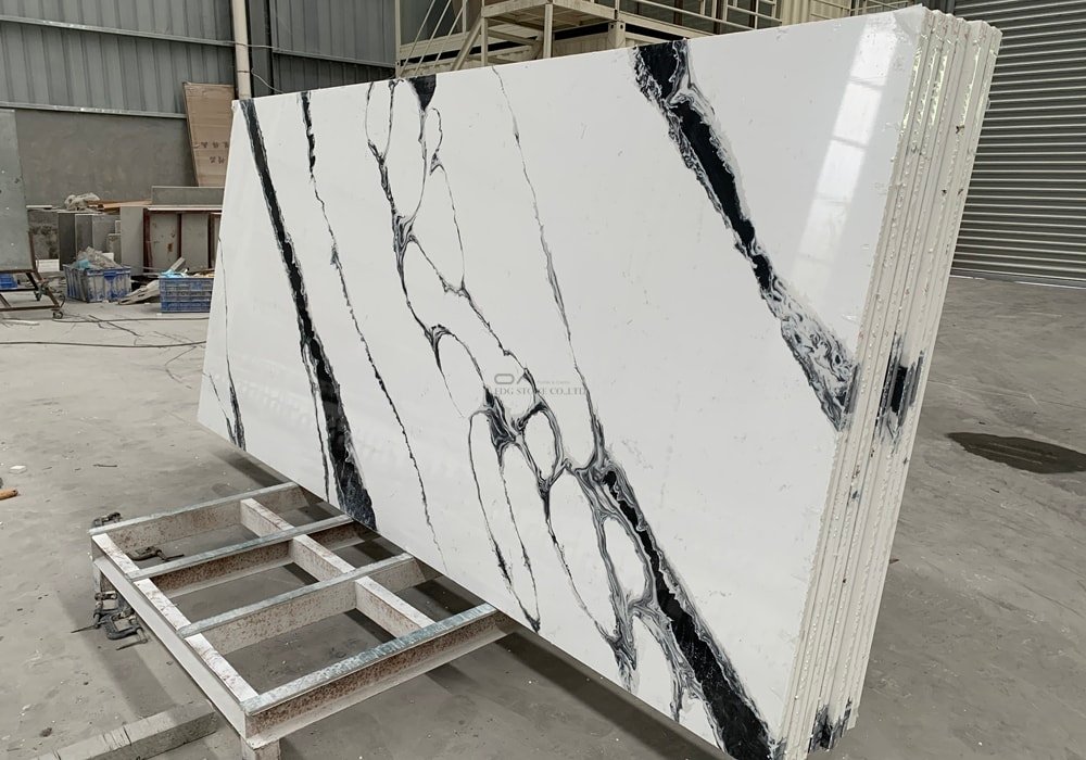 Calacatta quartz patterns