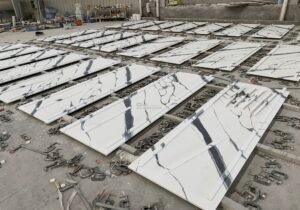 Calacatta vs Carrara quartz