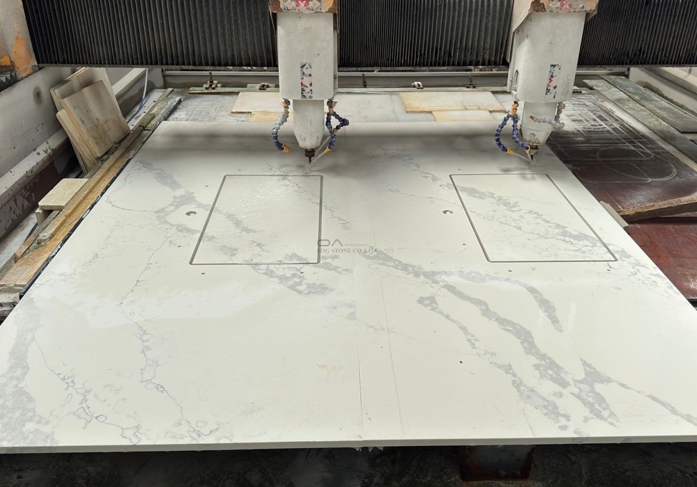 Calacatta vs Carrara quartz