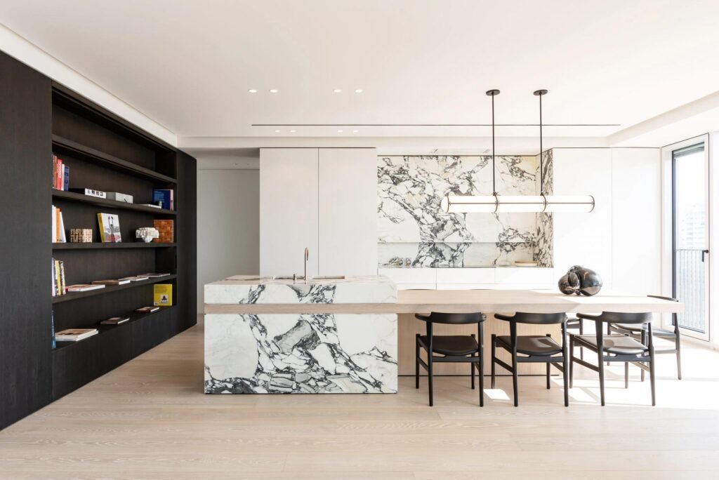 Slab backsplash
