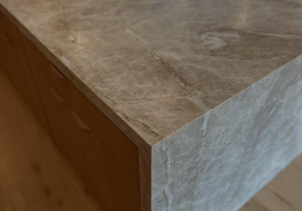 leathered quartzite