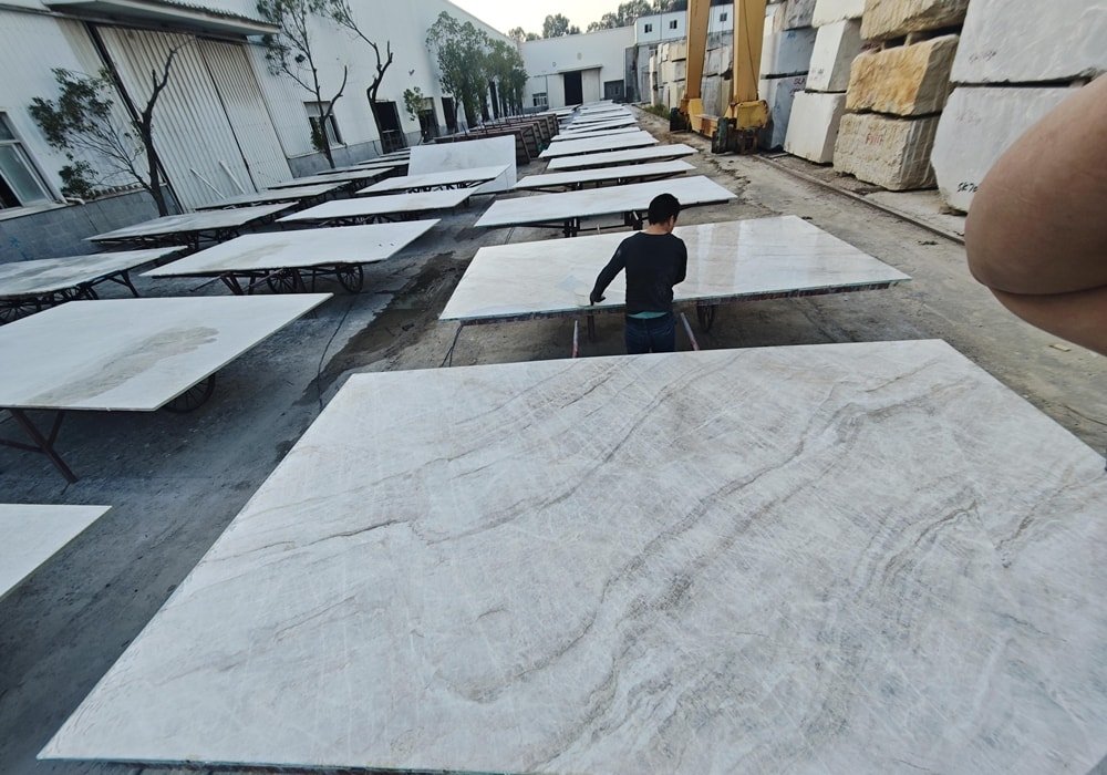 quartzite blade selection