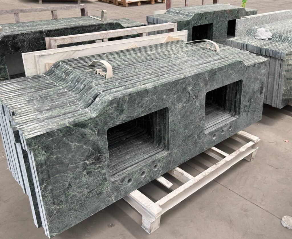 marble vs quartz countertops
