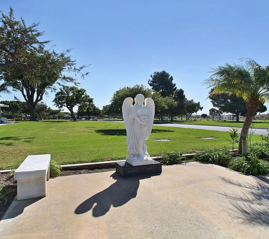 arbor memorial urns