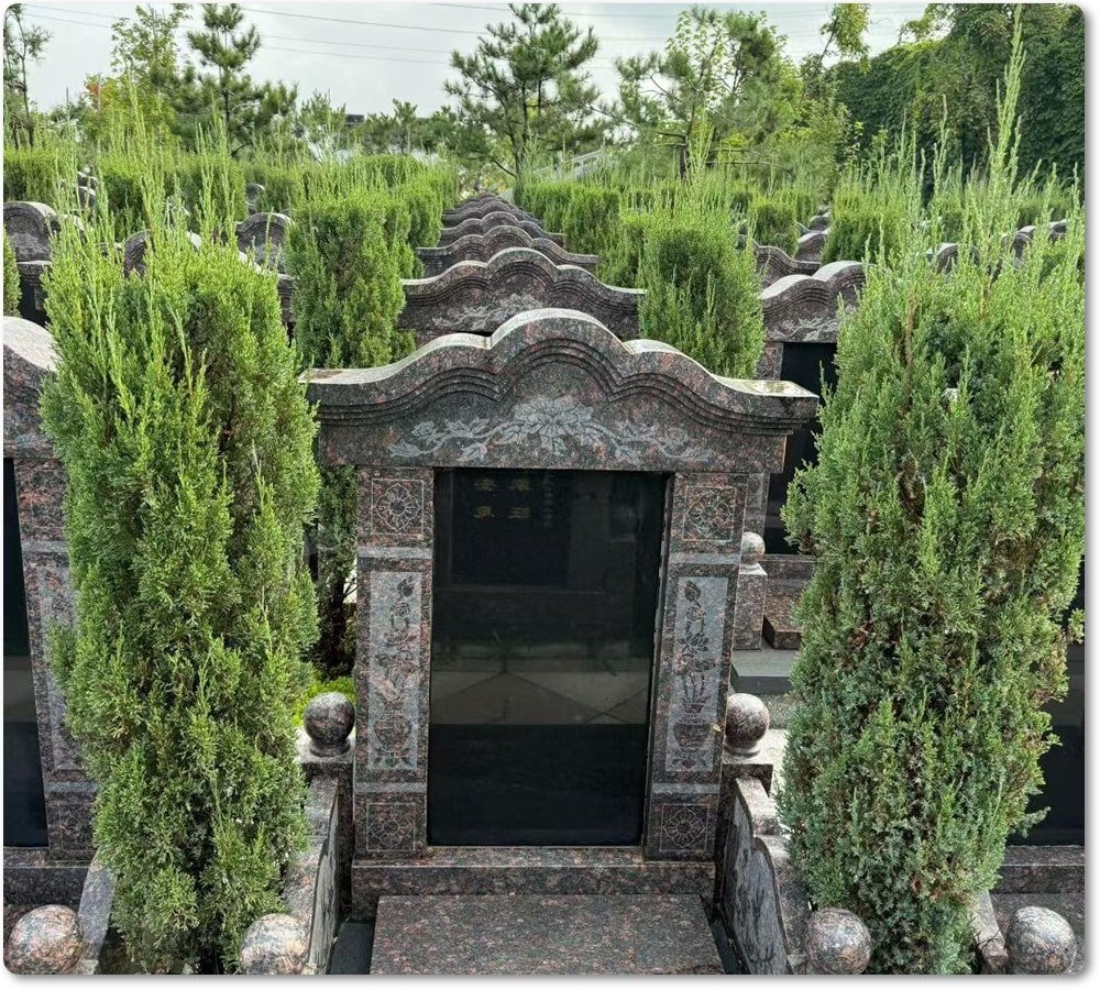 cemetery headstone symbols