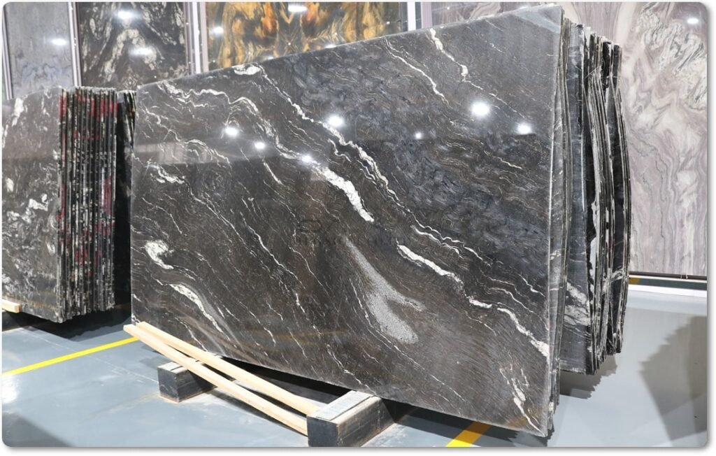 2 cm quartzite slabs