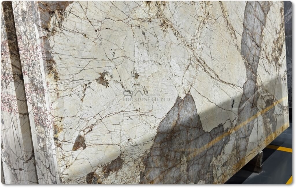 3 cm quartzite slabs