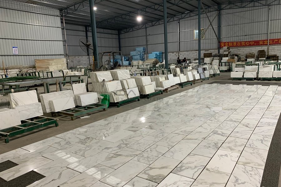 Calacatta Gold Floor Tile