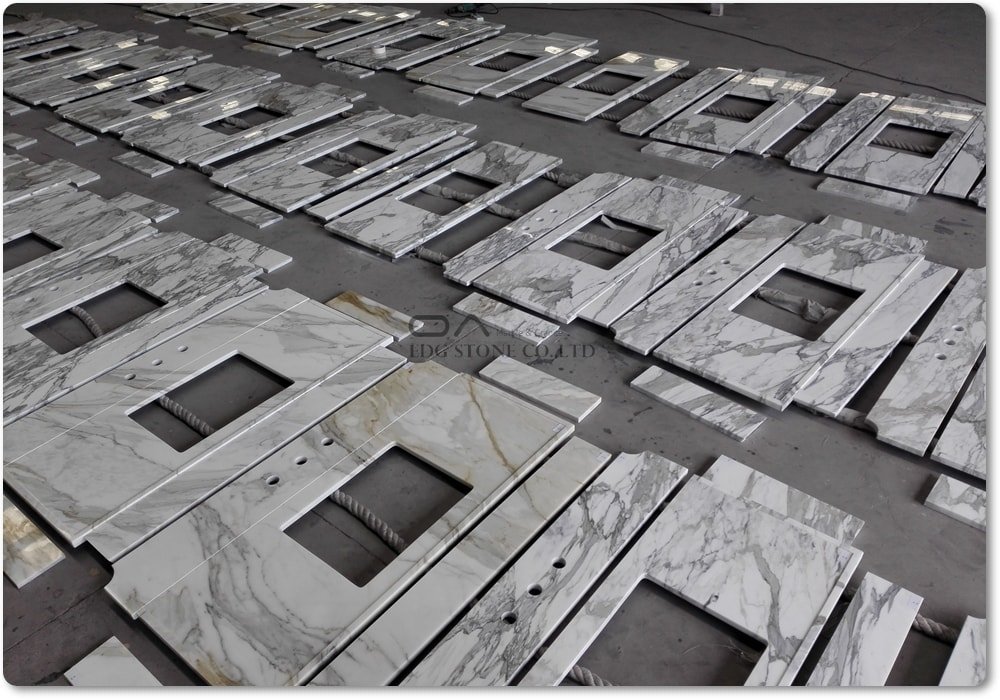 calacatta marble countertop