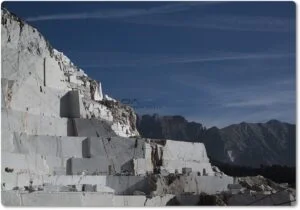 calacatta marble origin