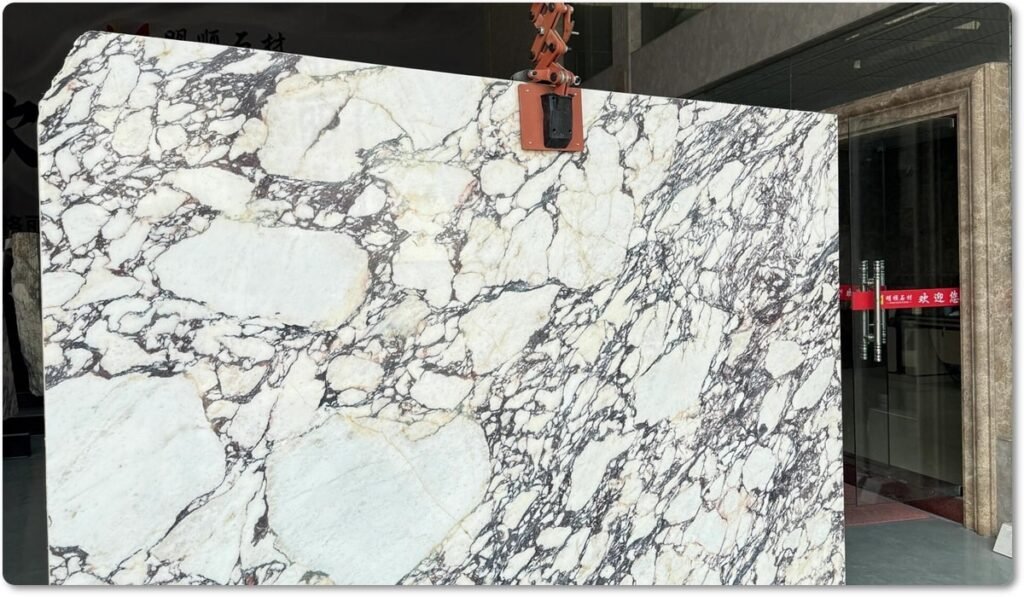 calacatta white marble slabs