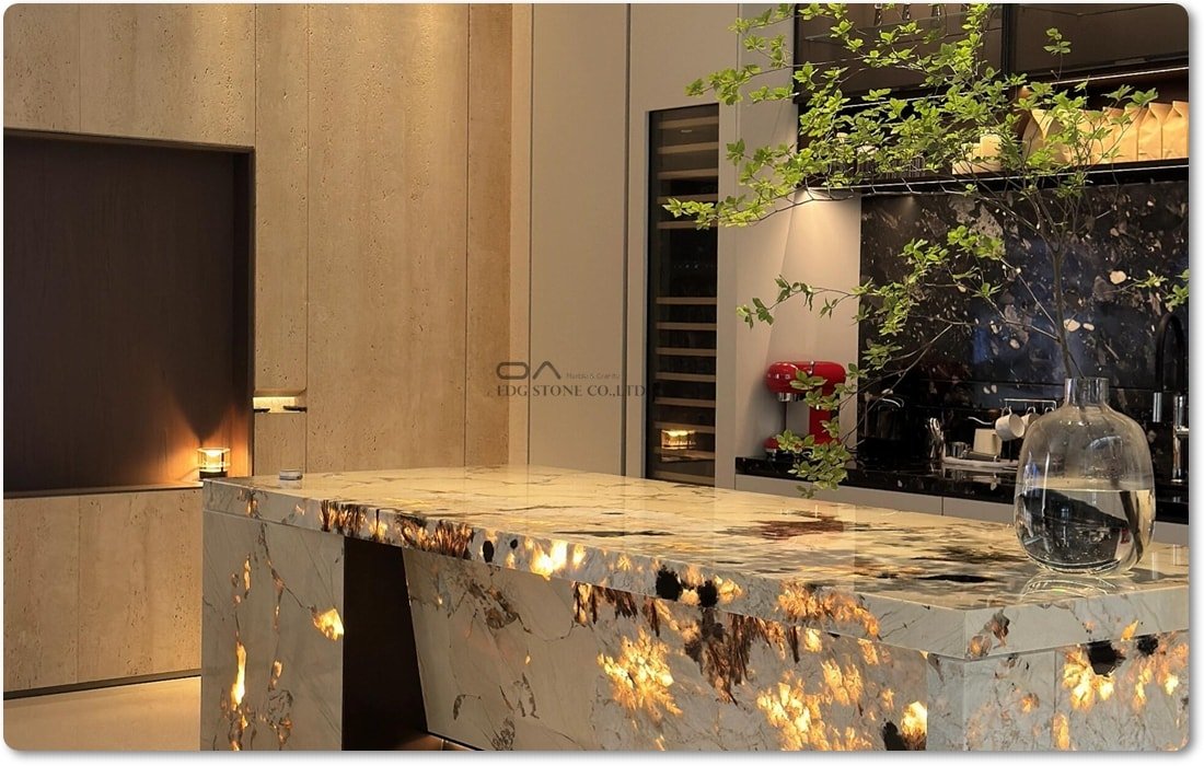cristallo quartzite slabs