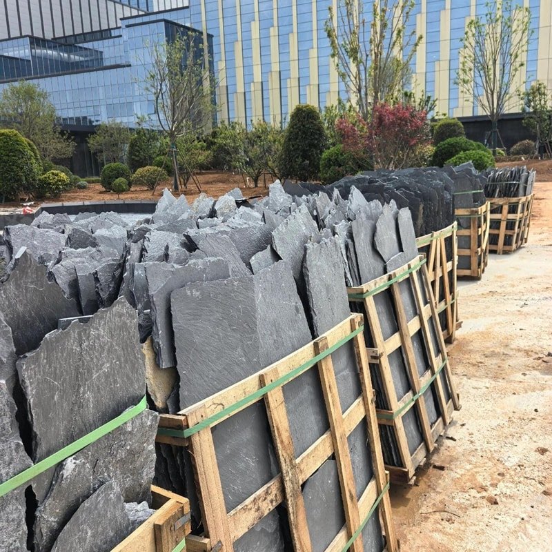 Slate roof tiles (71)