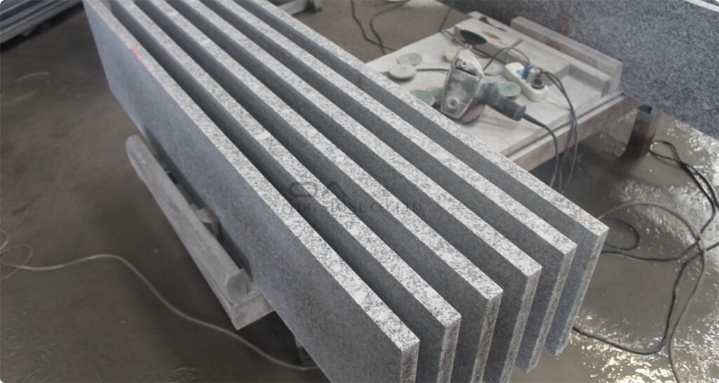 seal white granite