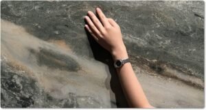 Ultra Compact Slabs vs Sintered Stone