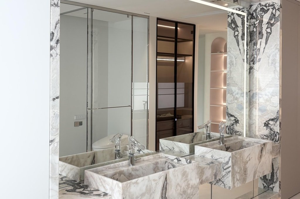 Vanity Tops​