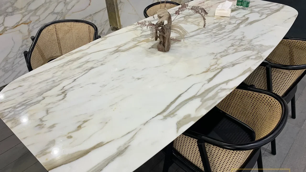 Calacatta gold marble dining table top